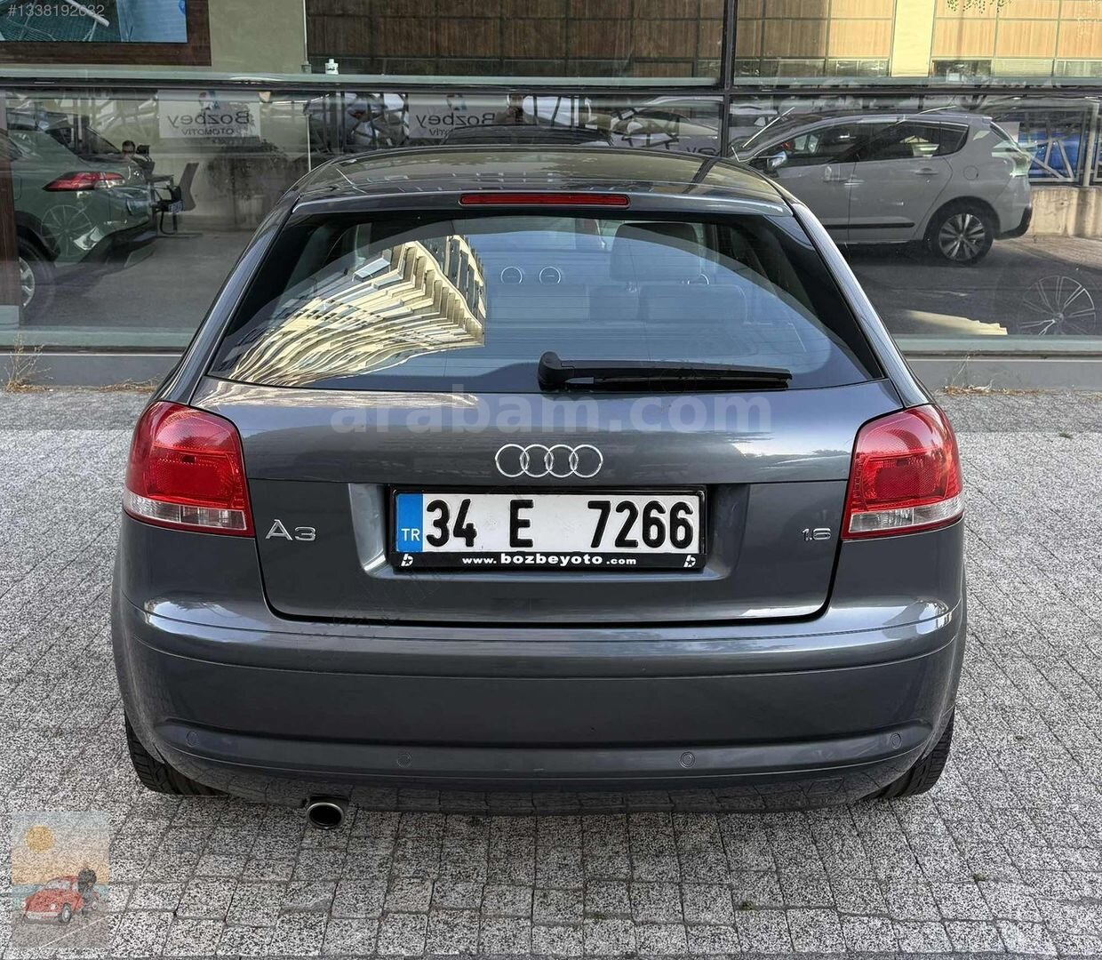 Galeriden Audi A3 Hatchback 1.6 Ambition 2005 Model İstanbul 154.000 km Siyah 6