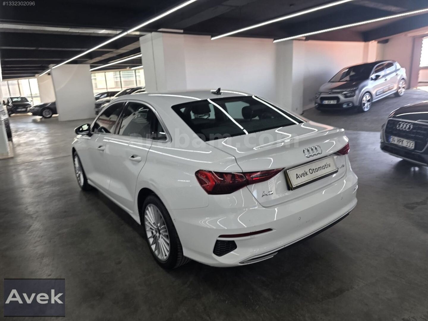 Galeriden Audi A3 Sedan 35 TFSI Advanced 2023 Model İstanbul 48.568 km Beyaz 7