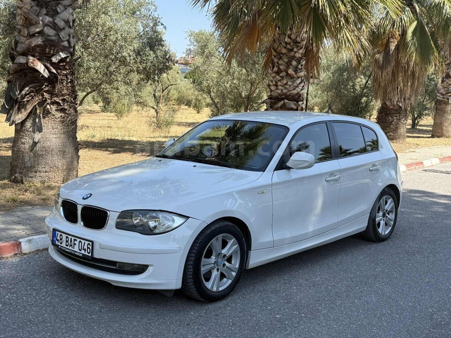 Galeriden BMW 1 Serisi 116i Comfort 2011 Model Muğla 116.000 km Beyaz 2