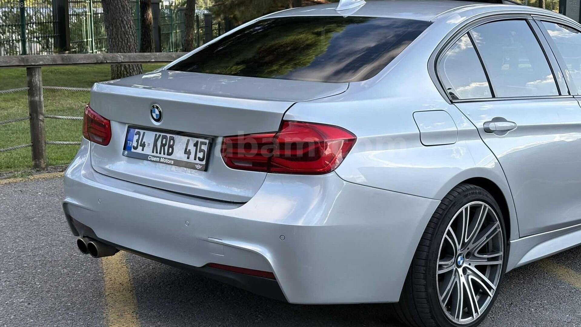 Galeriden BMW 3 Serisi 320i ED 40th Year Edition 2015 Model İstanbul 148.000 km Gri 4