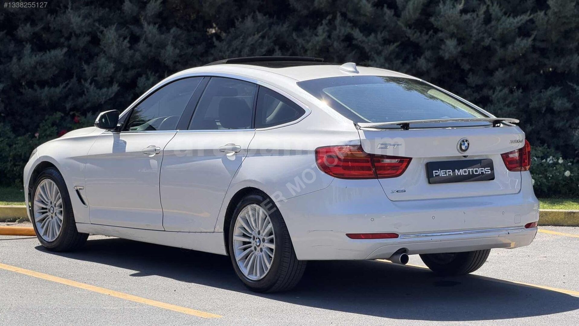 Galeriden BMW 3 Serisi 320d xDrive GT Luxury 2014 Model İstanbul 194.100 km Beyaz 7