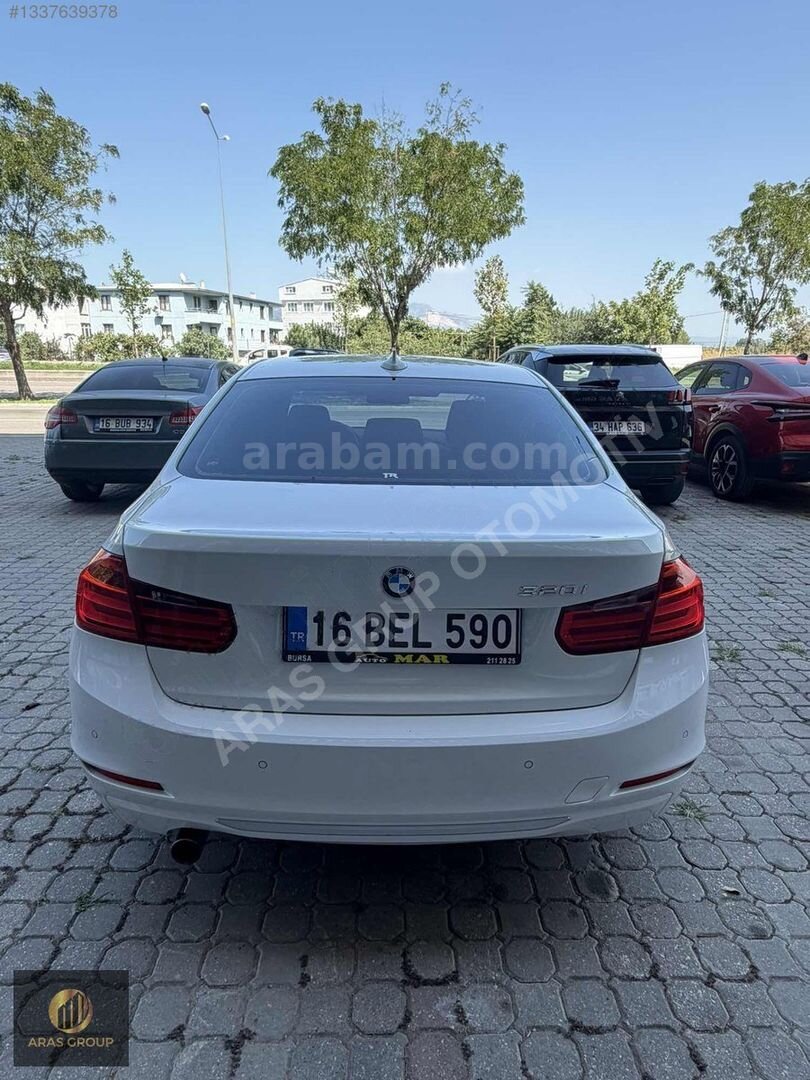 Galeriden BMW 3 Serisi 320i ED Modern Line 2013 Model Bursa 234.000 km Beyaz 3