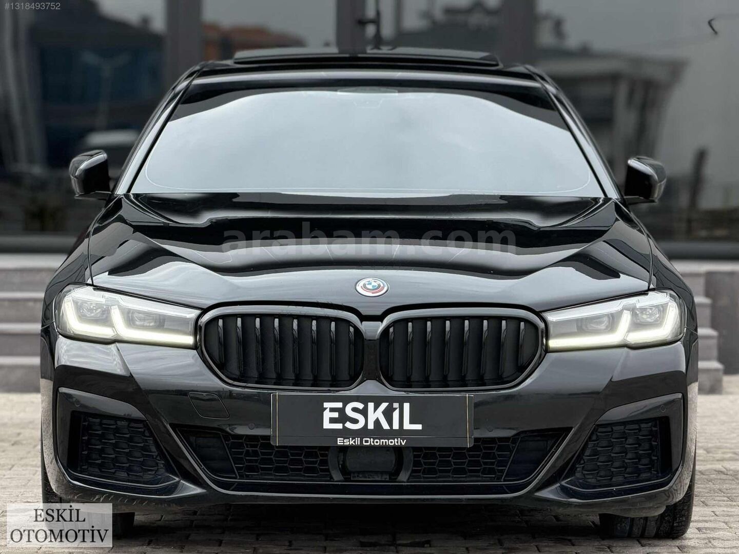 Galeriden BMW 5 Serisi 520i M Sport 2022 Model Aksaray 70.000 km Siyah 1