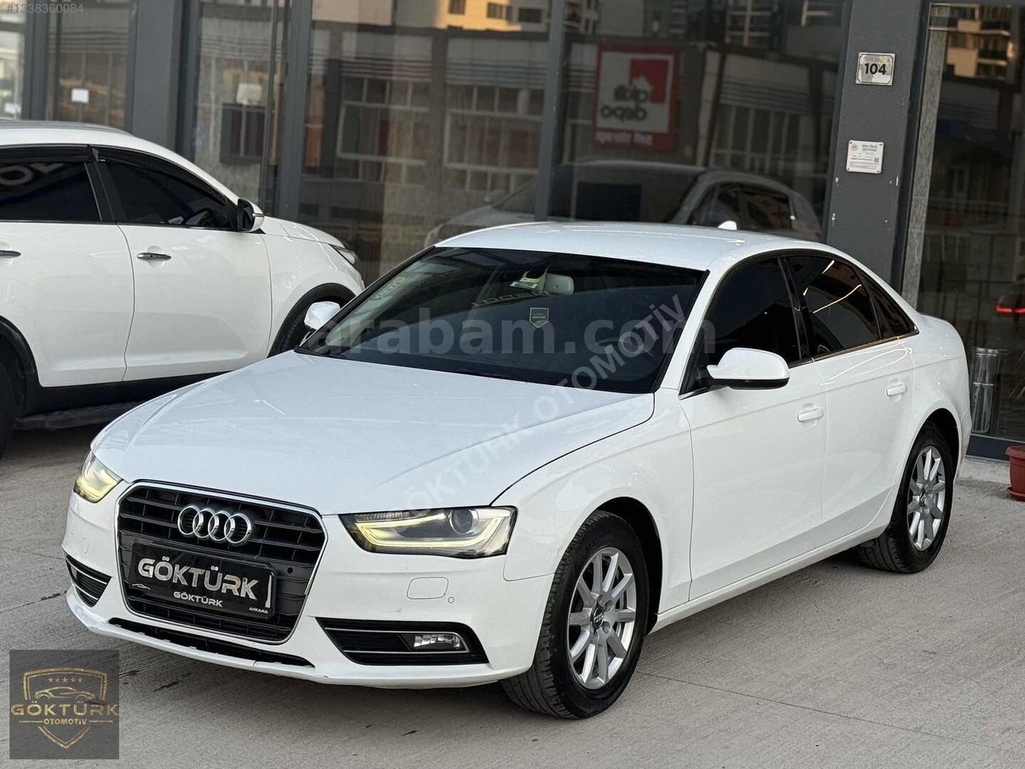 Galeriden Audi A4 Sedan 2.0 TDI 2013 Model Ankara 248.000 km Beyaz 4