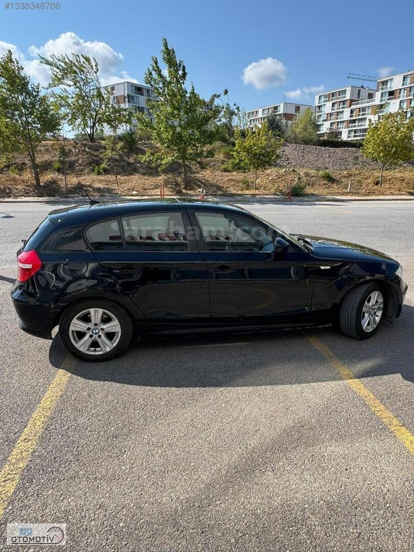 Galeriden BMW 1 Serisi 116i Premium 2010 Model İstanbul 172.000 km Siyah 7