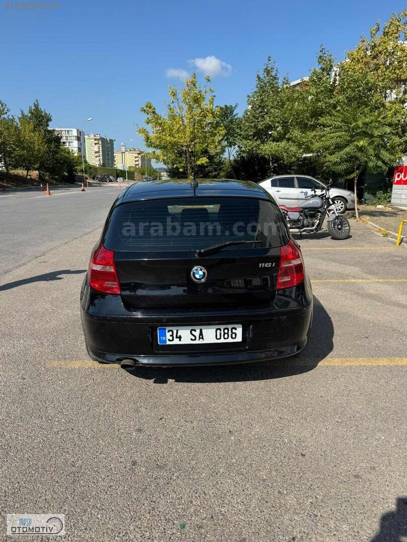 Galeriden BMW 1 Serisi 116i Premium 2010 Model İstanbul 172.000 km Siyah 4