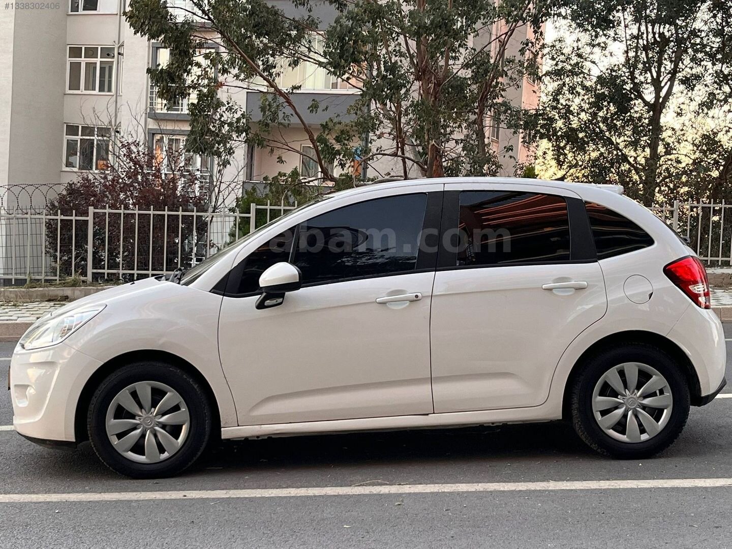 Galeriden Citroen C3 1.4 HDi Attraction 2011 Model Kocaeli 149.000 km Beyaz 5