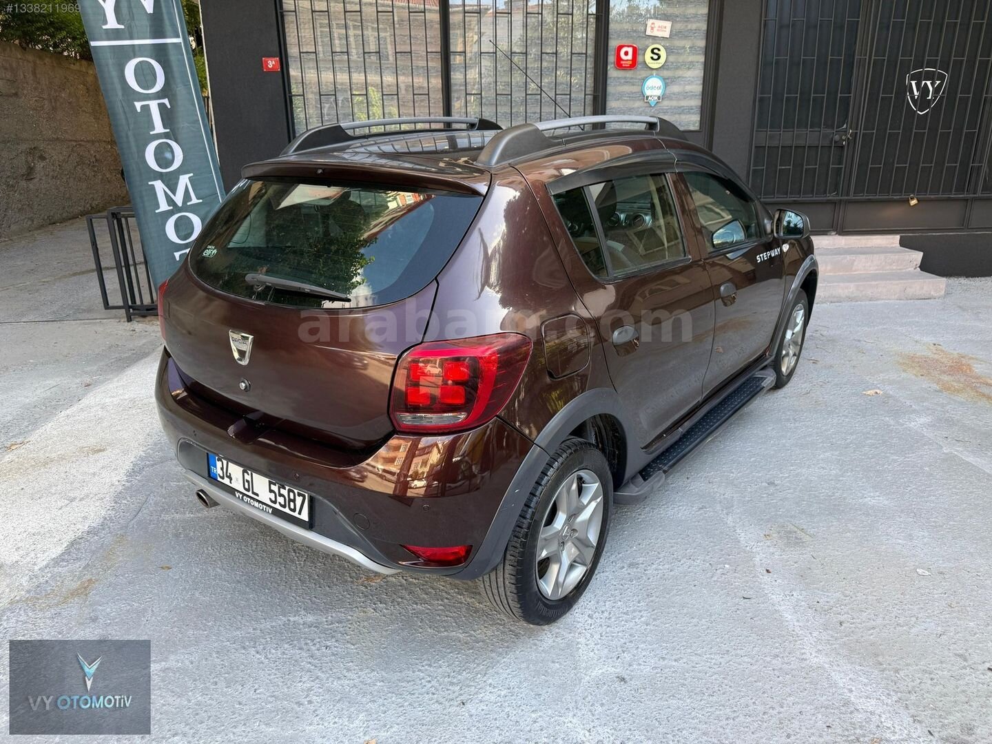 Galeriden Dacia Sandero 0.9 TCe Stepway Easy-R 2017 Model İstanbul 54.000 km Kahverengi 6