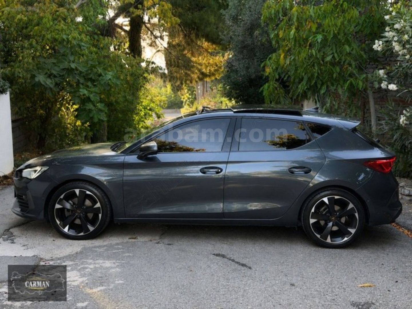Galeriden Cupra Leon 1.5 eTSI Standart 2023 Model Kocaeli 47.000 km Gri 5
