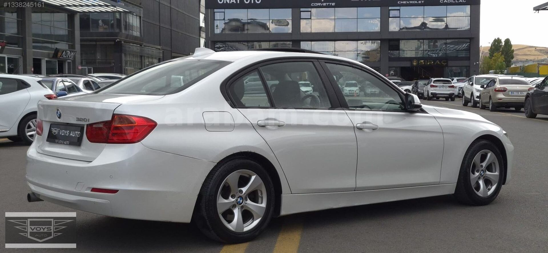 Galeriden BMW 3 Serisi 320i ED Standart 2014 Model Ankara 224.000 km Beyaz 7