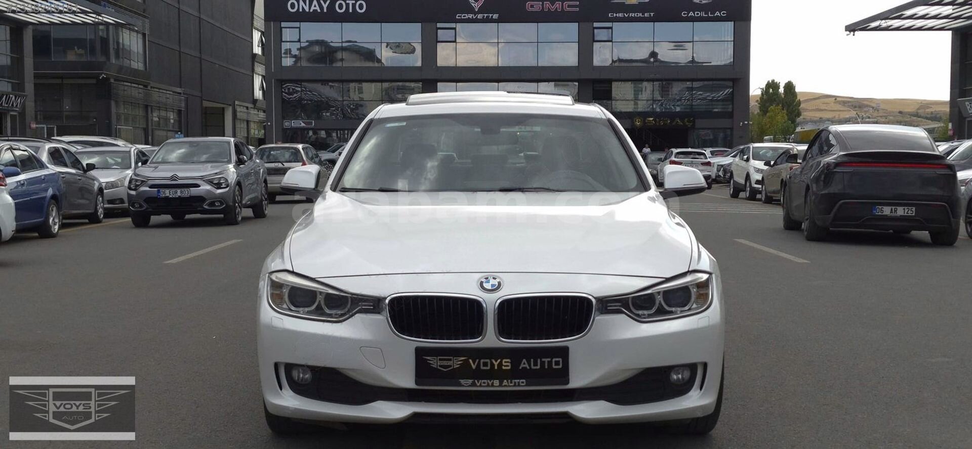 Galeriden BMW 3 Serisi 320i ED Standart 2014 Model Ankara 224.000 km Beyaz 1