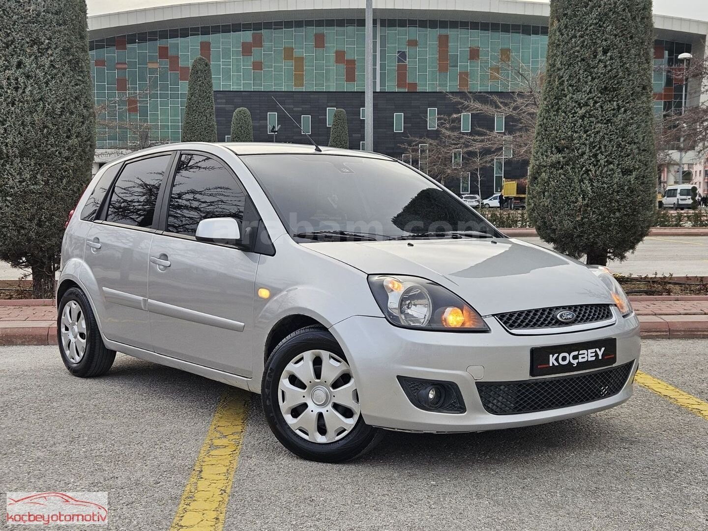 Galeriden Ford Fiesta 1.6 Cool 2008 Model Konya 182.000 km Gri 3