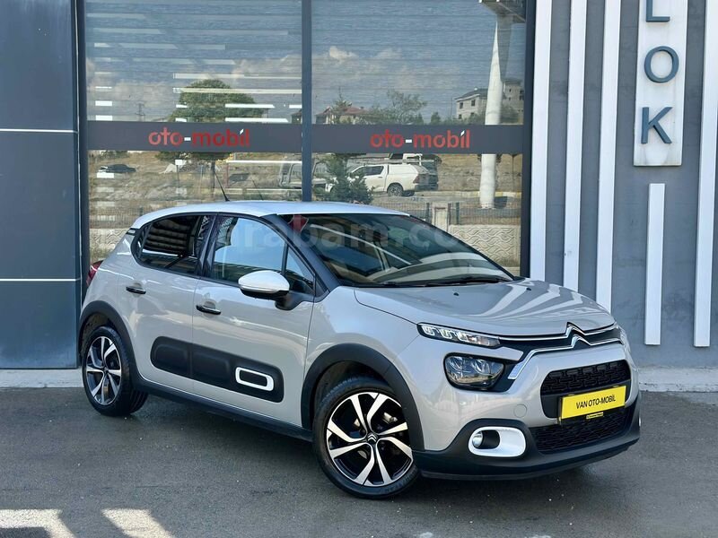 Galeriden Citroen C3 1.2 PureTech Shine 2024 Model Van 57.000 km Bej
