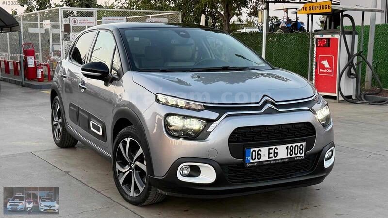Galeriden Citroen C3 1.2 PureTech Shine 2024 Model Manisa 38.900 km Gri