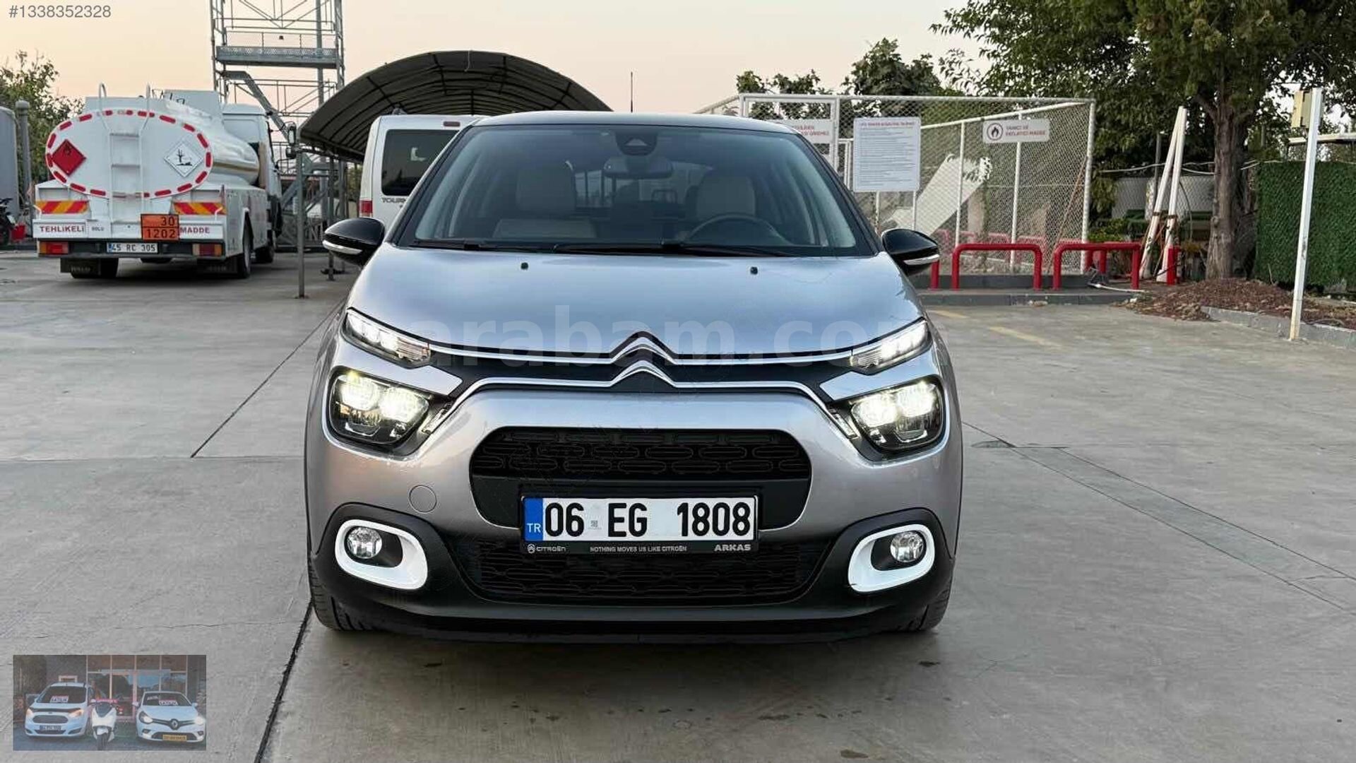 Galeriden Citroen C3 1.2 PureTech Shine 2024 Model Manisa 38.900 km Gri 6