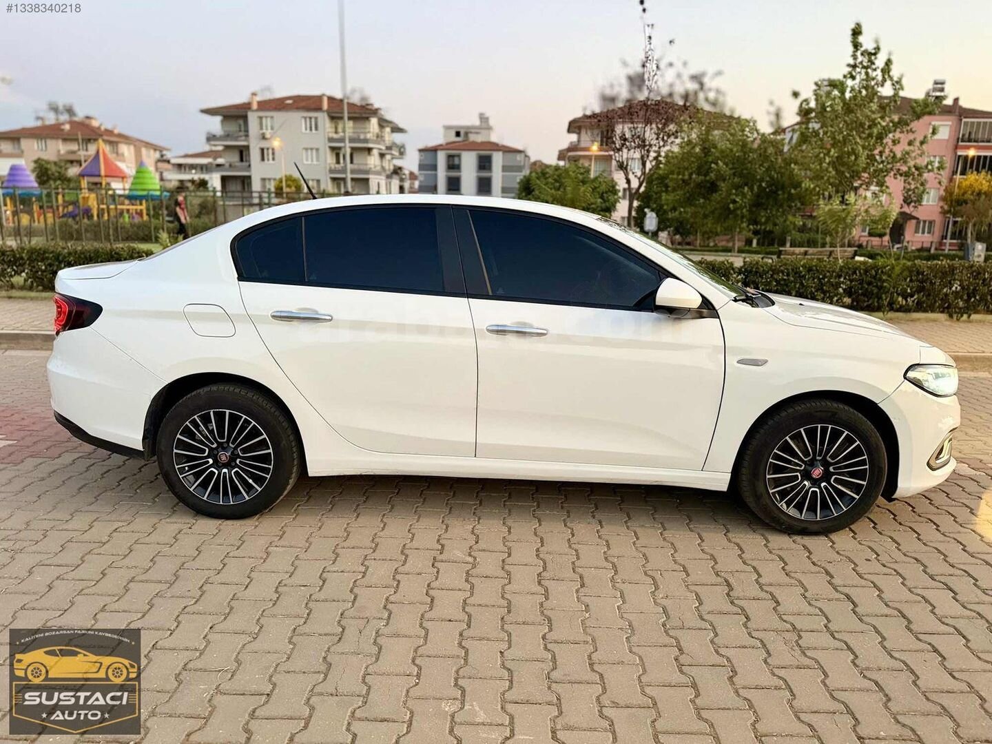 Galeriden Fiat Egea 1.4 Fire Urban 2023 Model İzmir 113.000 km Beyaz 4