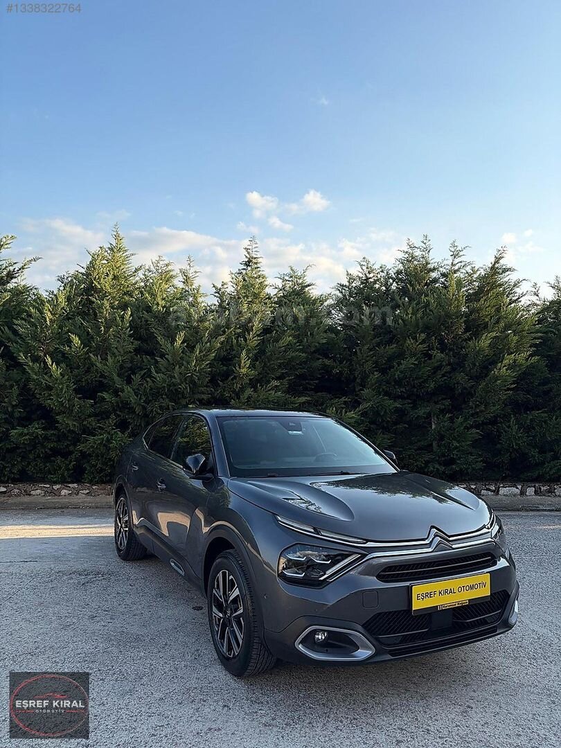 Galeriden Citroen C4 X 1.2 PureTech Shine 2024 Model Bursa 24.250 km Gri 2