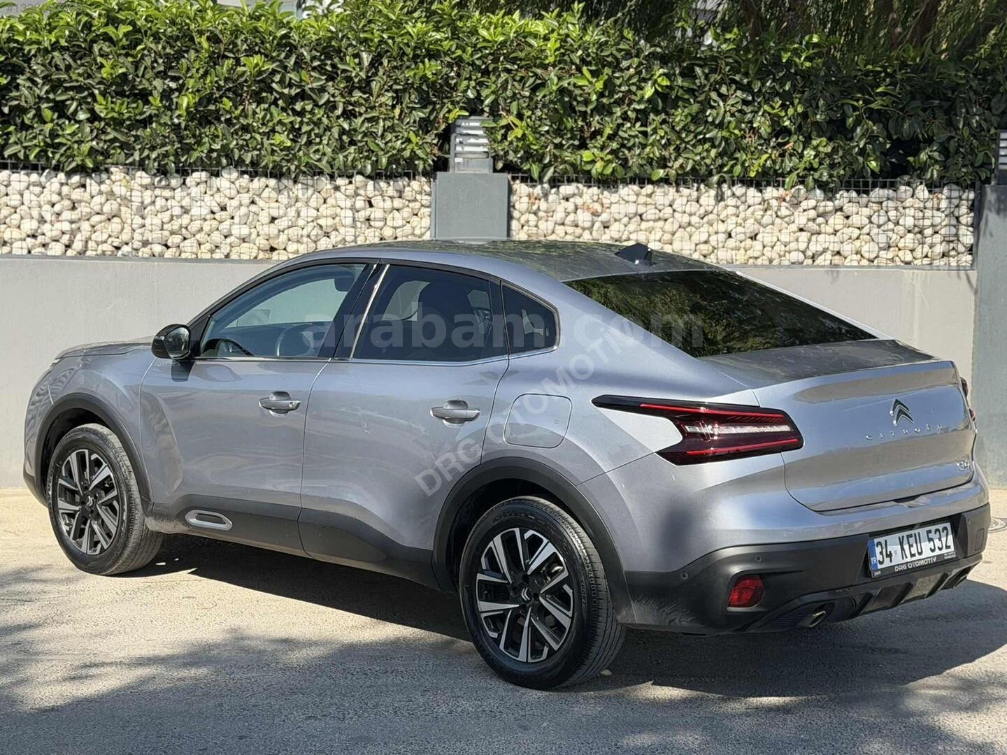 Galeriden Citroen C4 X 1.2 PureTech Shine 2024 Model İzmir 80.000 km Gri 6