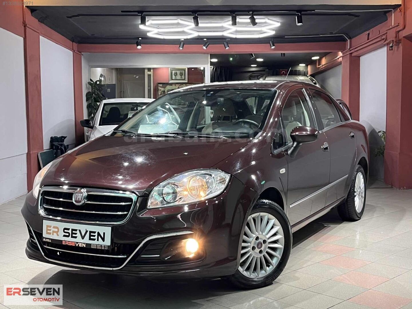 Galeriden Fiat Linea 1.6 Multijet Lounge 2012 Model Bursa 175.000 km Bordo 3