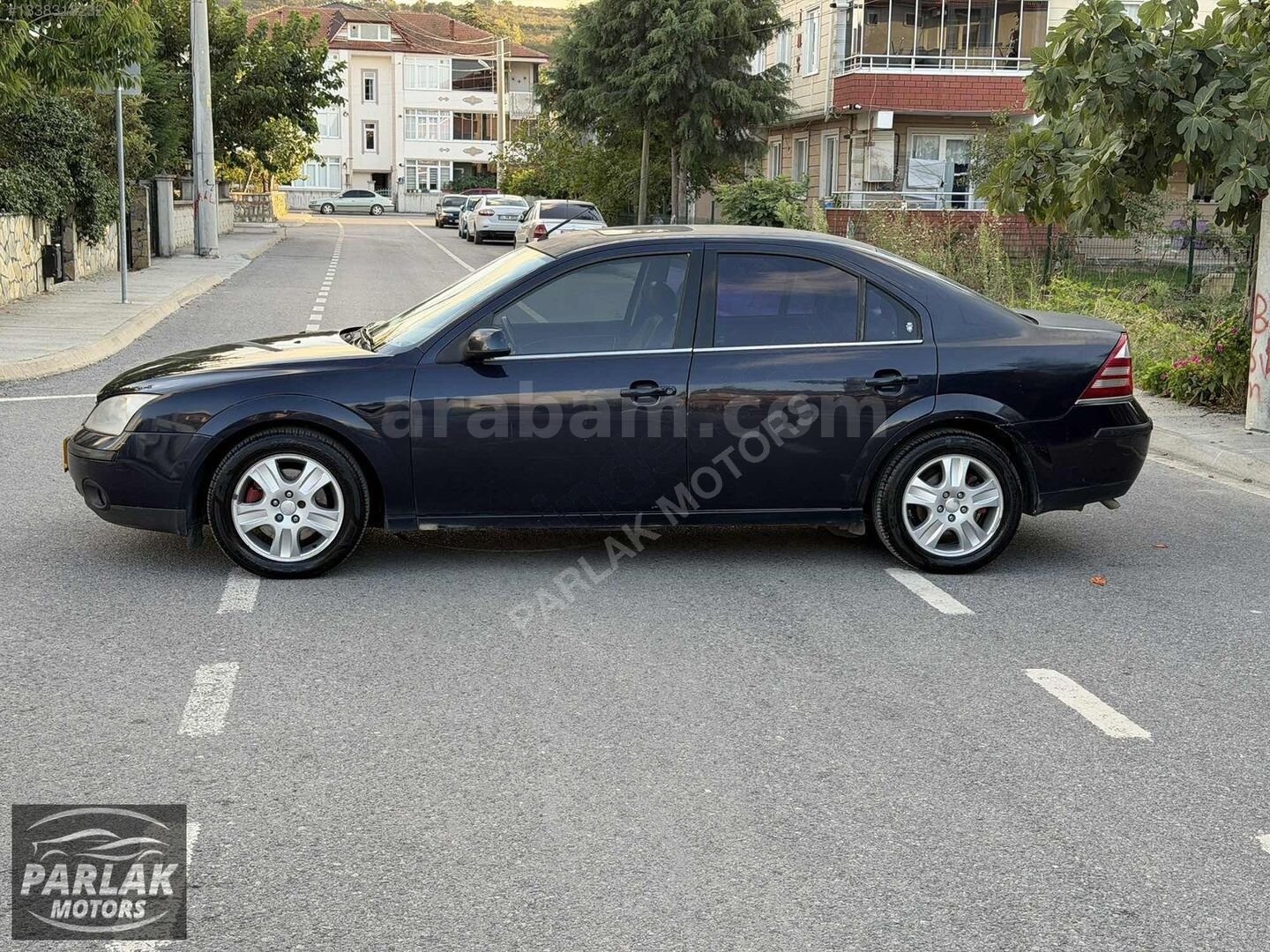 Galeriden Ford Mondeo 2.0 Ghia 2002 Model Sakarya 399.000 km Lacivert 4
