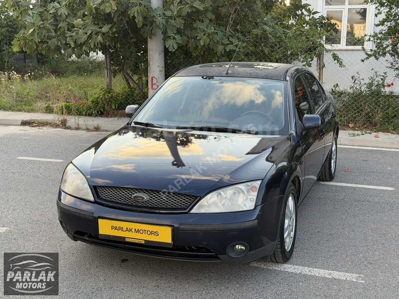 Galeriden Ford Mondeo 2.0 Ghia 2002 Model Sakarya 399.000 km Lacivert