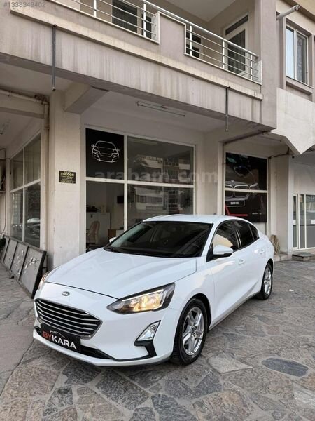 Galeriden Ford Focus 1.5 EcoBlue Trend X 2020 Model Muğla 121.000 km Beyaz