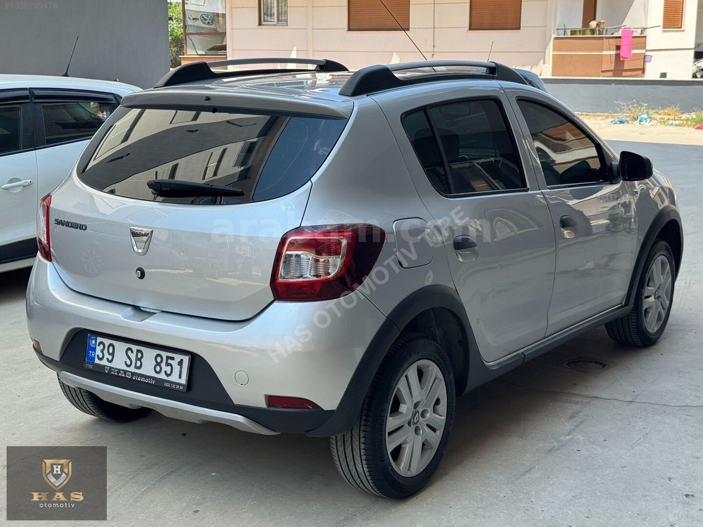 Galeriden Dacia Sandero 1.5 dCi Stepway 2015 Model İzmir 195.000 km Gri 6