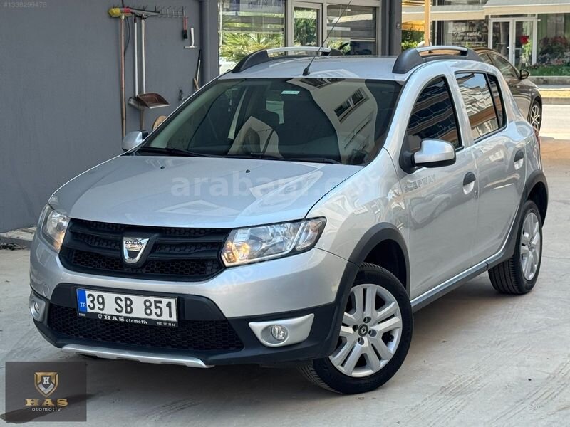 Galeriden Dacia Sandero 1.5 dCi Stepway 2015 Model İzmir 195.000 km Gri