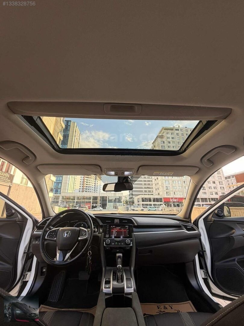 Galeriden Honda Civic 1.5 i-VTEC Elegance 2020 Model Ankara 145.000 km Beyaz 7