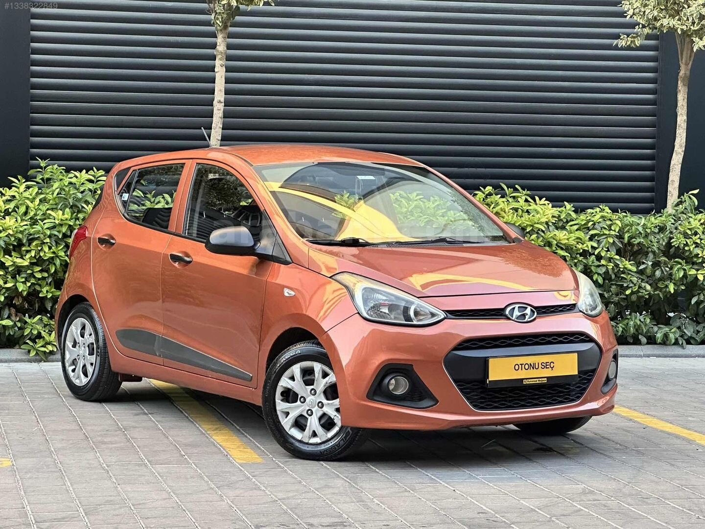 Galeriden Hyundai i10 1.0 D-CVVT Style 2013 Model İzmir 115.000 km Kahverengi 1