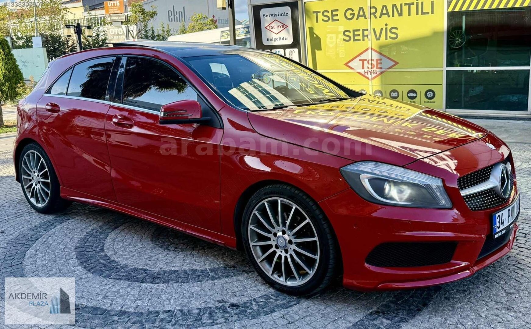Galeriden Mercedes - Benz A 180 AMG Sport 2015 Model İstanbul 157.000 km Kırmızı 4