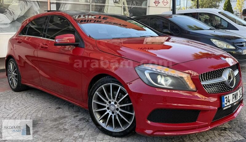 Galeriden Mercedes - Benz A 180 AMG Sport 2015 Model İstanbul 157.000 km Kırmızı
