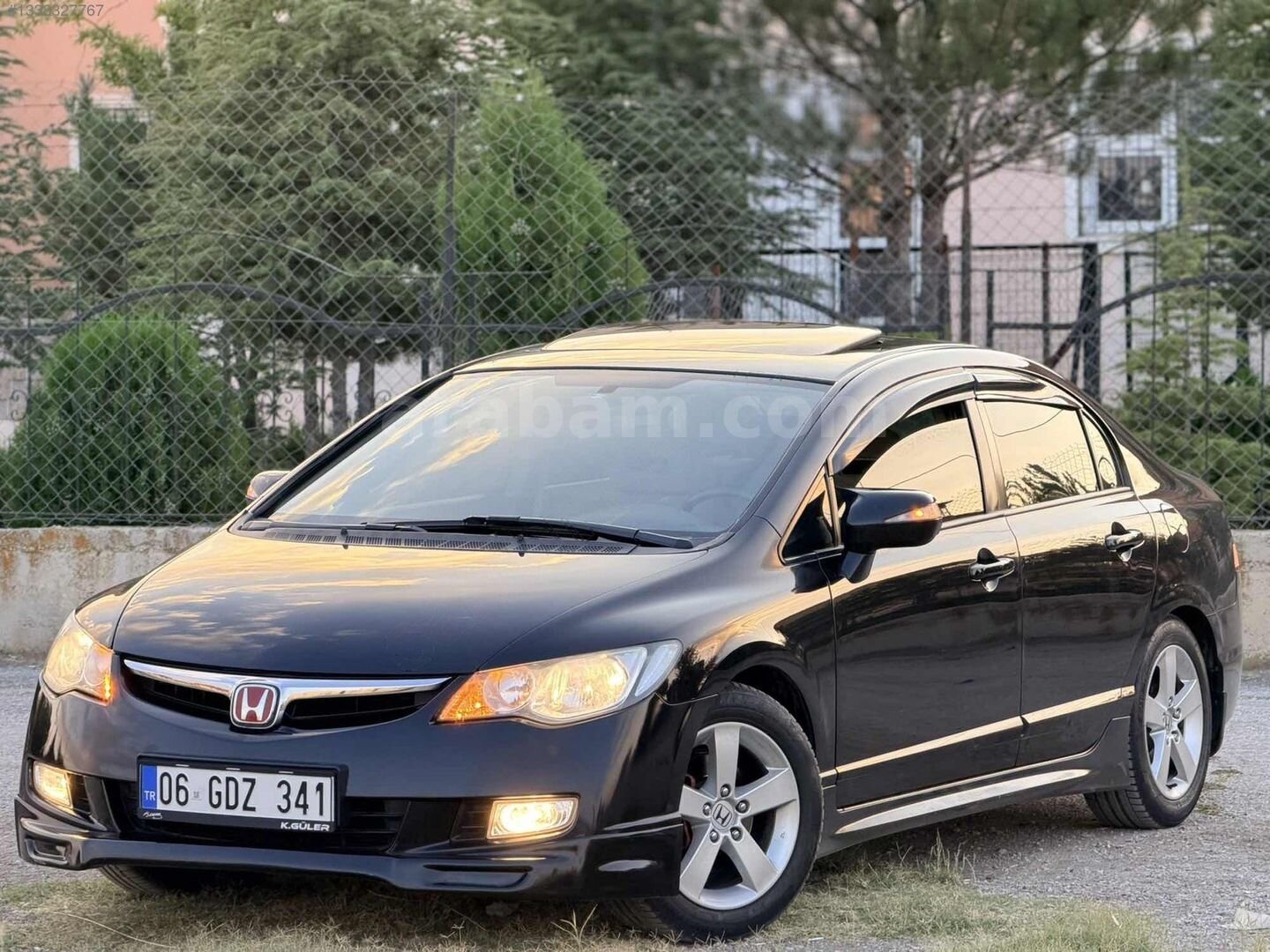 Galeriden Honda Civic 1.6i VTEC Elegance 2007 Model Ankara 175.000 km Siyah 1