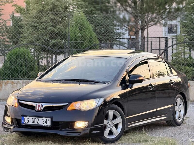 Galeriden Honda Civic 1.6i VTEC Elegance 2007 Model Ankara 175.000 km Siyah