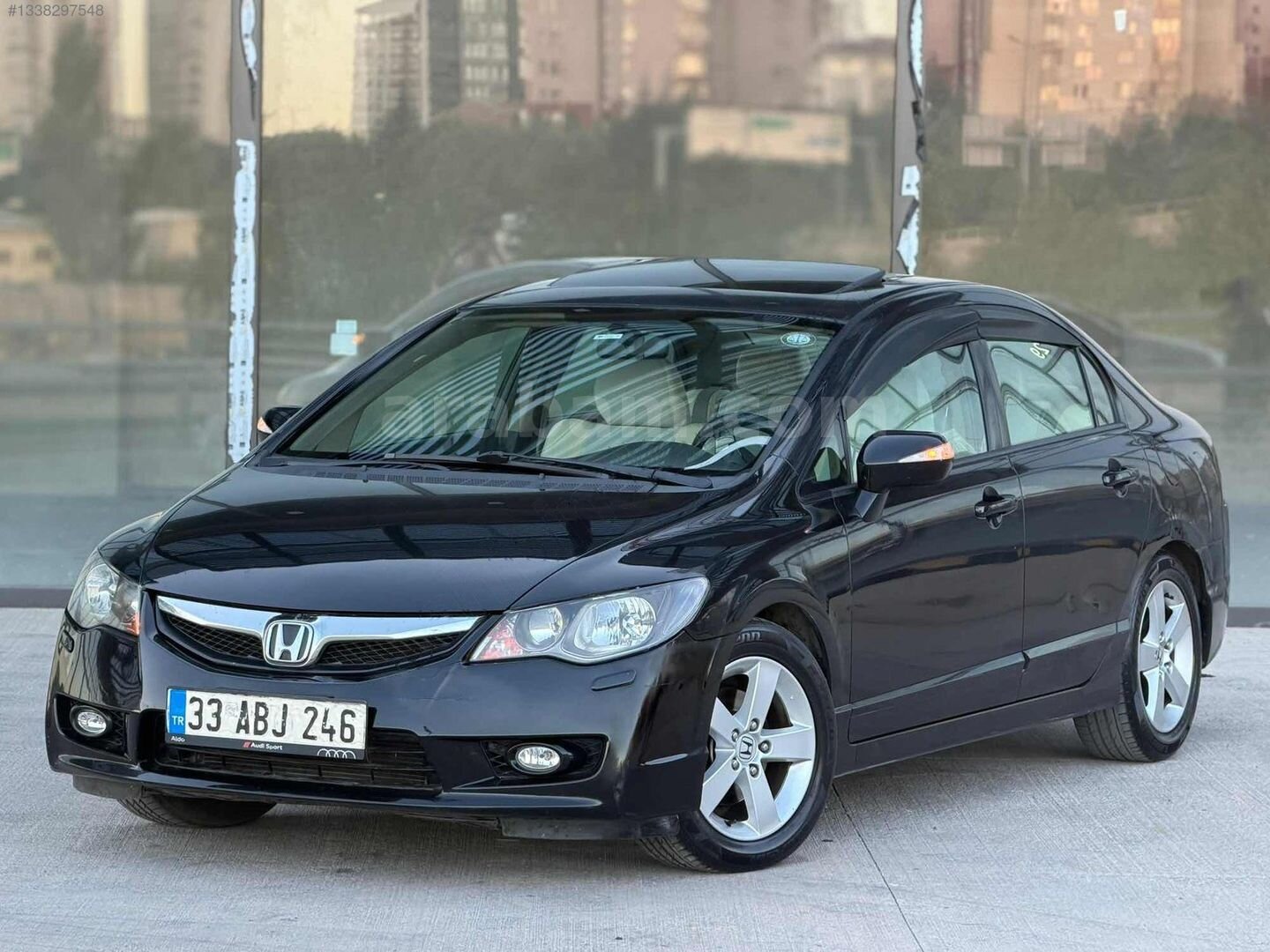 Galeriden Honda Civic 1.6i VTEC Elegance 2012 Model Ankara 178.000 km Siyah 2