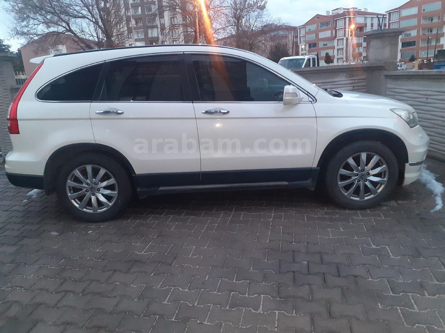 Sahibinden Honda CR-V 2.0i Executive 2011 Model 2