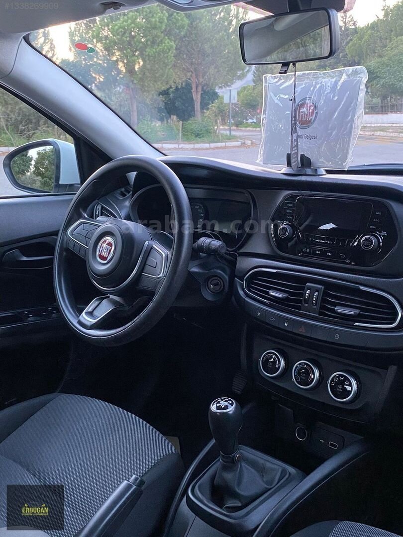 Galeriden Fiat Egea 1.3 Multijet Easy 2022 Model İzmir 106.000 km Beyaz 7