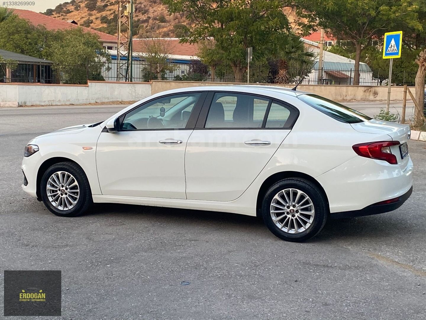 Galeriden Fiat Egea 1.3 Multijet Easy 2022 Model İzmir 106.000 km Beyaz 3