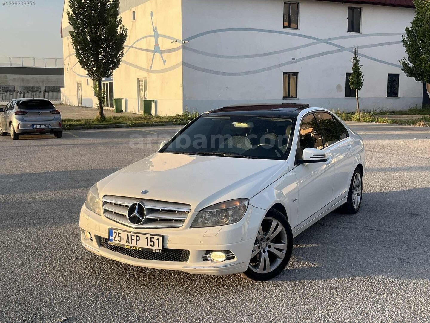 Galeriden Mercedes - Benz C 180 Kompressor BlueEfficiency Fascination 2010 Model Erzurum 409.000 km Beyaz 4
