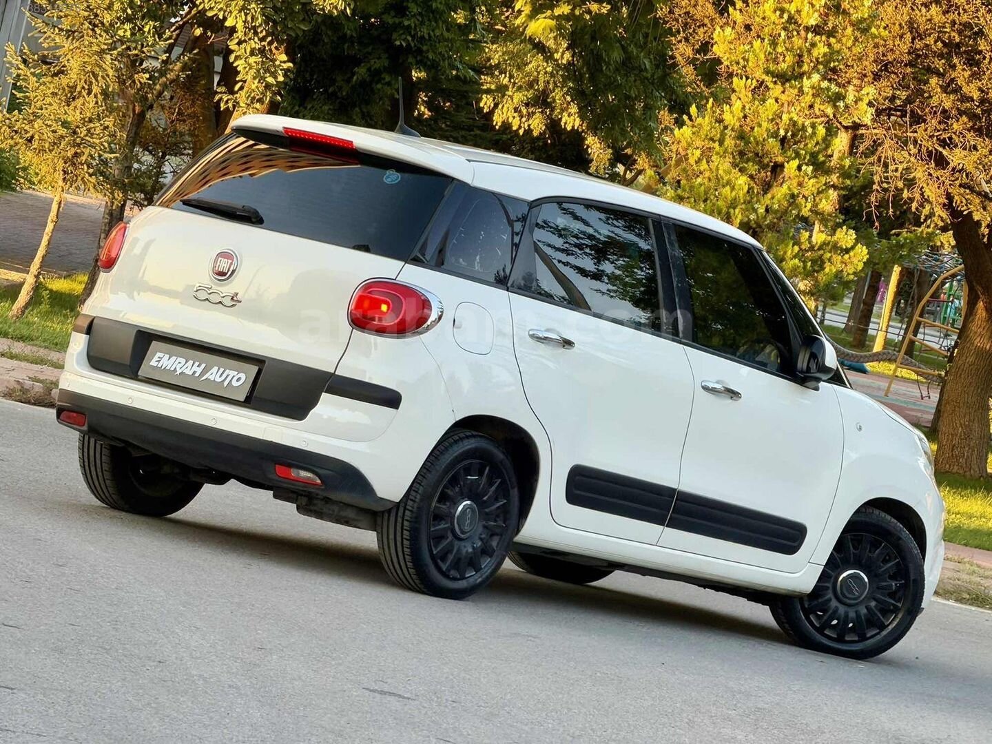 Galeriden Fiat 500 Ailesi 500L 1.3 Mjet Cross Plus 2020 Model Kayseri 65.000 km Beyaz 7