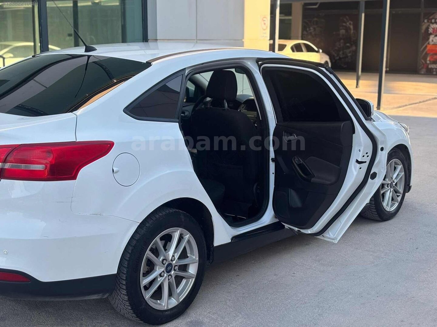 Galeriden Ford Focus 1.5 TDCi Trend X 2016 Model Adana 238.000 km Beyaz 7