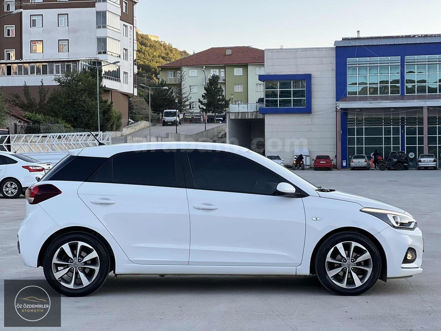 Galeriden Hyundai i20 1.4 MPI Style 2020 Model Yozgat 41.000 km Beyaz 5