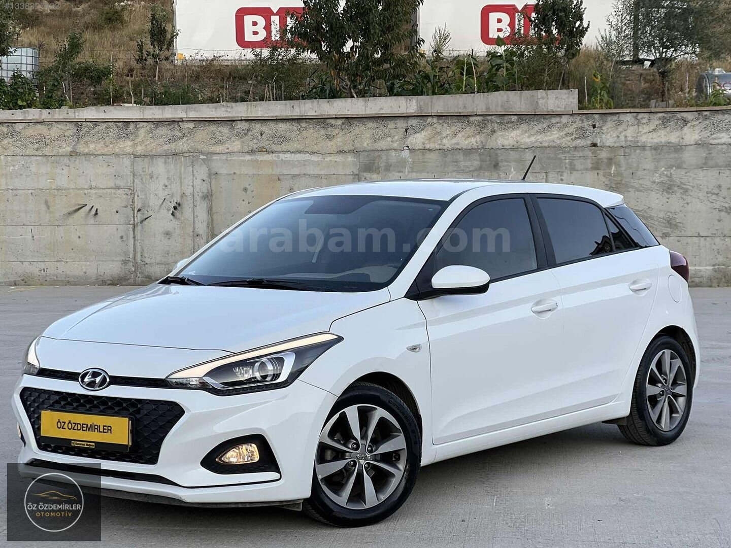 Galeriden Hyundai i20 1.4 MPI Style 2020 Model Yozgat 41.000 km Beyaz 2