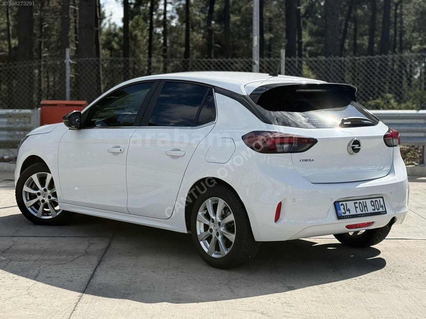 Galeriden Opel Corsa 1.2 T Edition 2022 Model Konya 42.000 km Beyaz 3