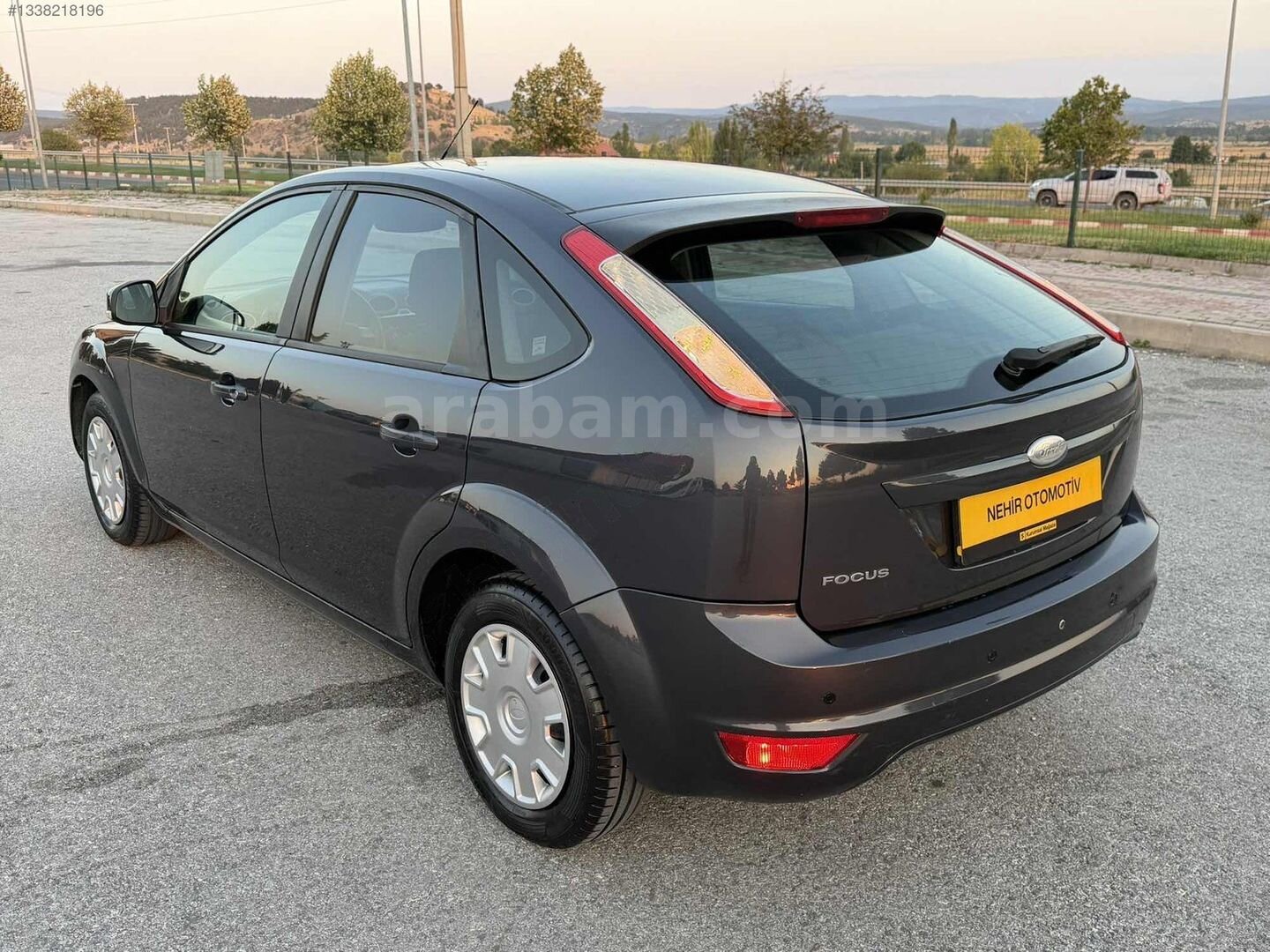 Galeriden Ford Focus 1.6 Trend 2009 Model Kütahya 102.000 km Füme 4