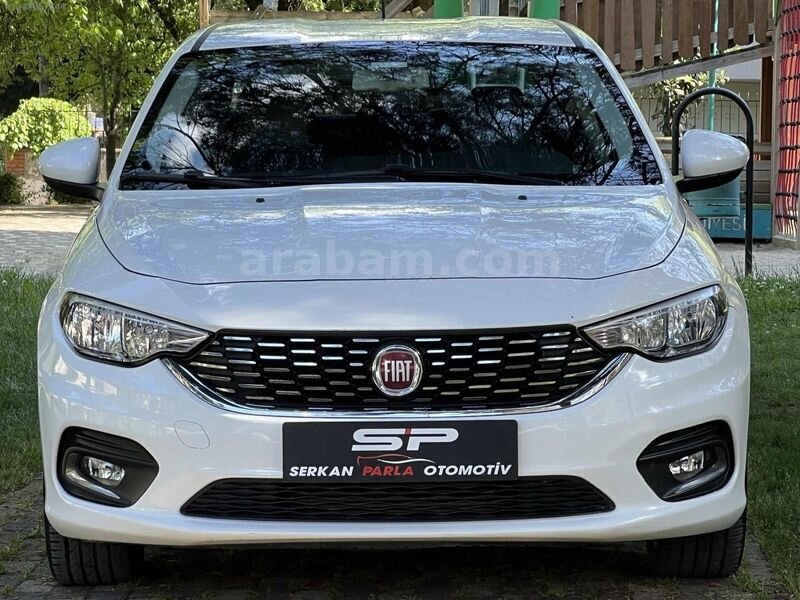 Galeriden Fiat Egea 1.6 Multijet Lounge 2016 Model Bursa 150.000 km Beyaz