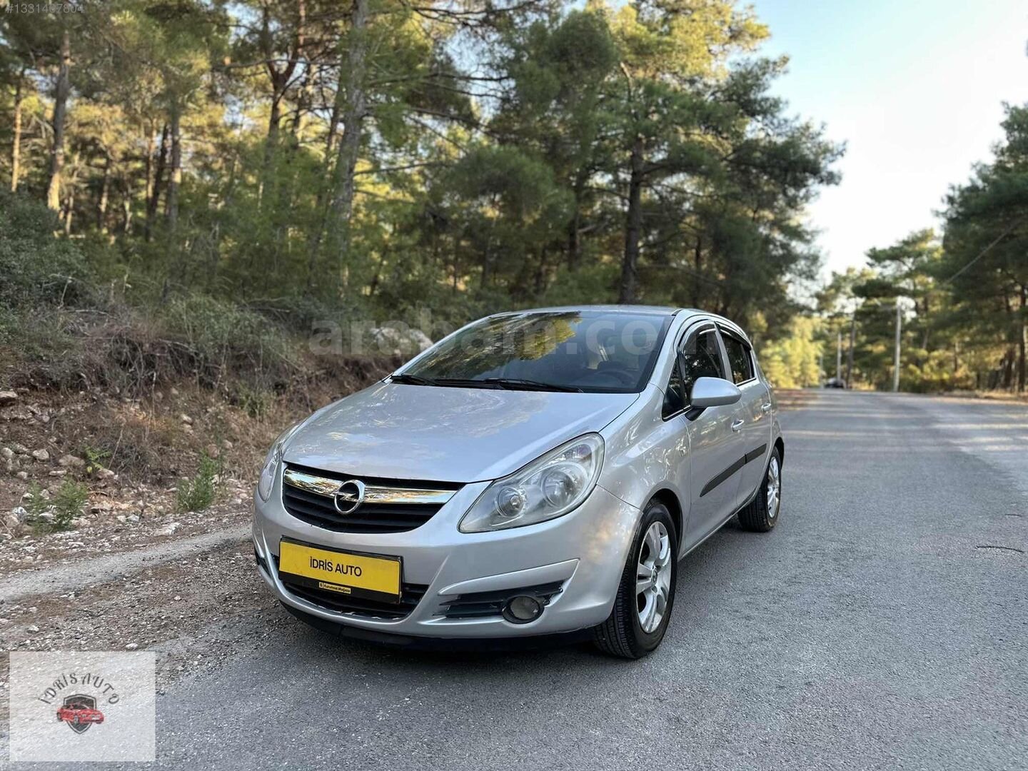 Galeriden Opel Corsa 1.2 Twinport Enjoy 2009 Model Manisa 245.000 km Gri 3