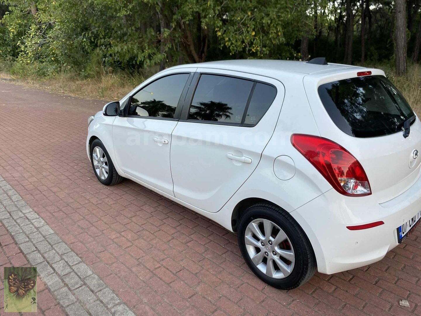 Galeriden Hyundai i20 1.4 CVVT Sense 2012 Model Antalya 124.000 km Beyaz 4