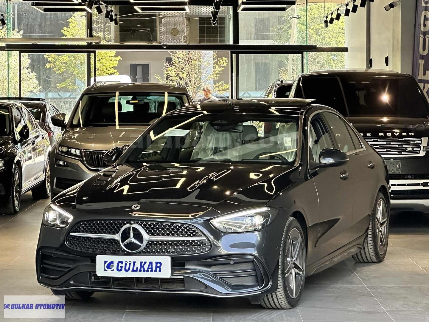 Galeriden Mercedes - Benz C 200 AMG 2025 Model İstanbul 6.001 km Füme 3