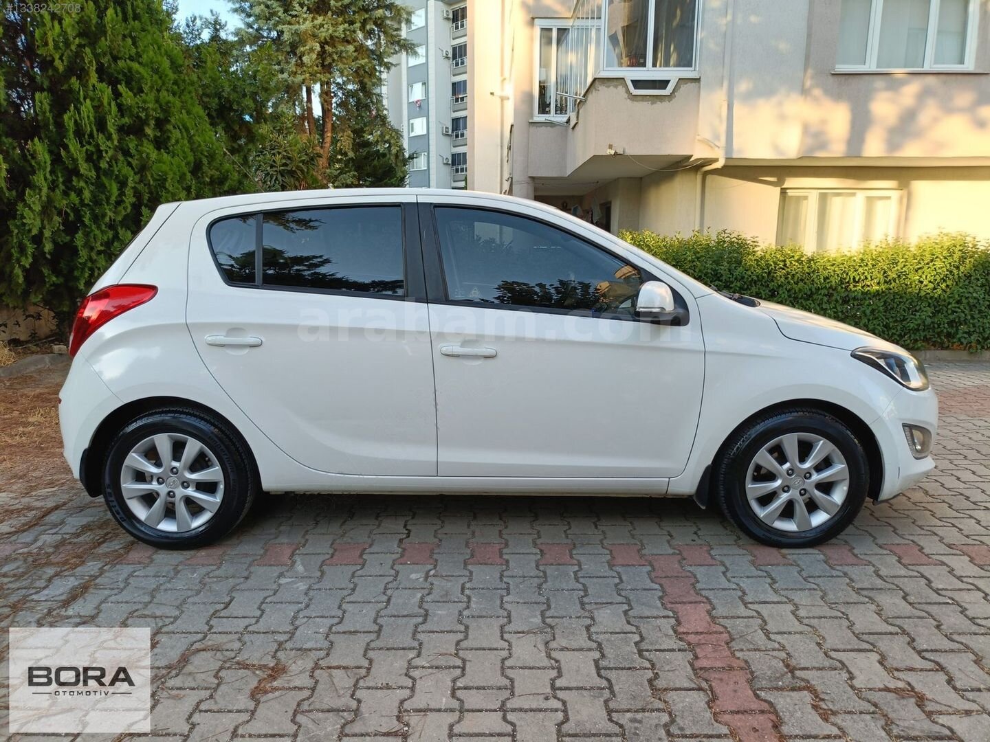 Galeriden Hyundai i20 1.2 D-CVVT Sense 2014 Model Bursa 58.000 km Beyaz 7